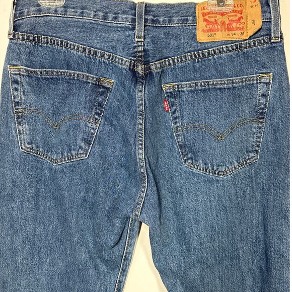 Levi’s 501 Men's Button Fly Straight Leg Denim Jeans Medium Wash 34x36 - Picture 6 of 10